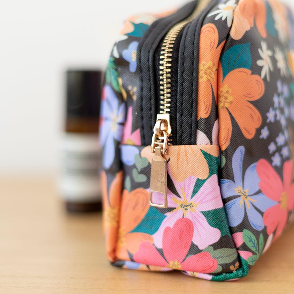 Bolso de cuerina flores negro - Tienda Girom