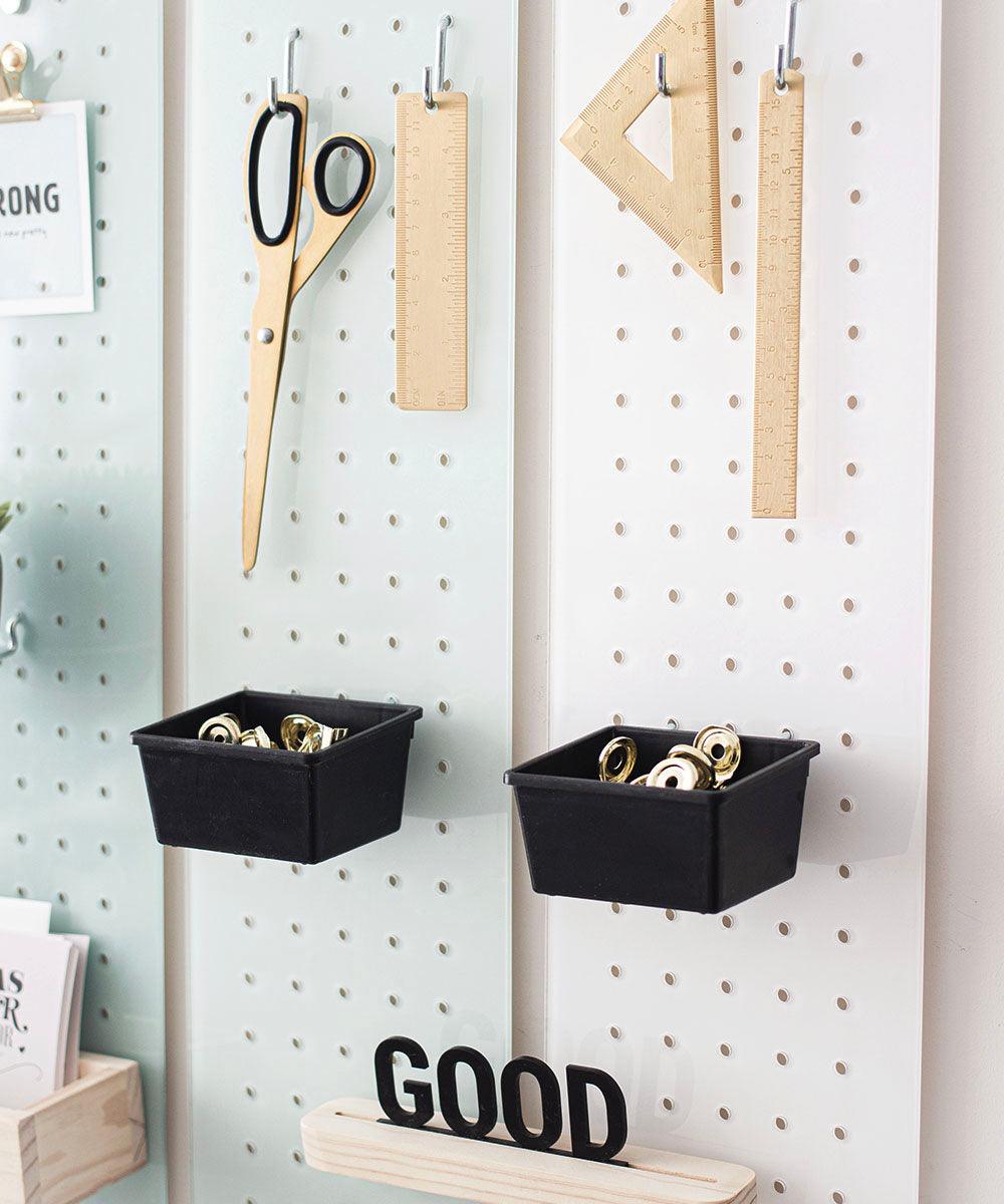 Caja plástica removible Negra - Tienda Girom