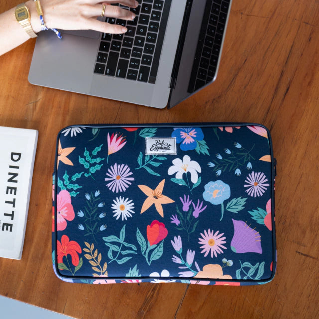 Funda notebook flores azul