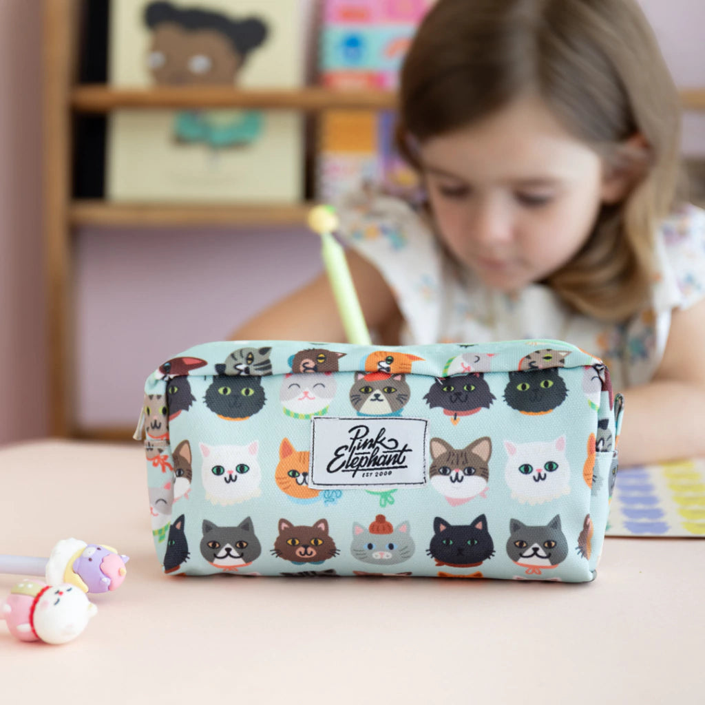 Estuche de tela gatitos