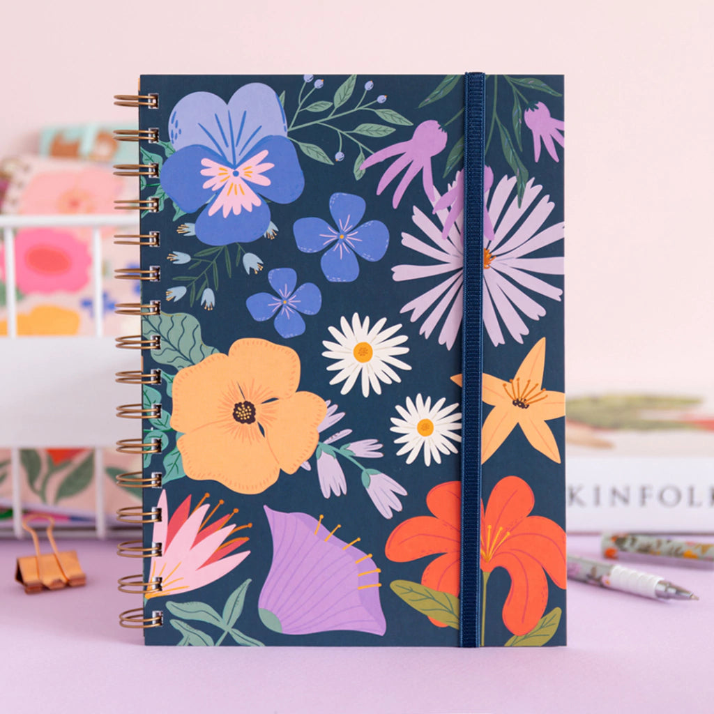 Cuaderno Flores negro