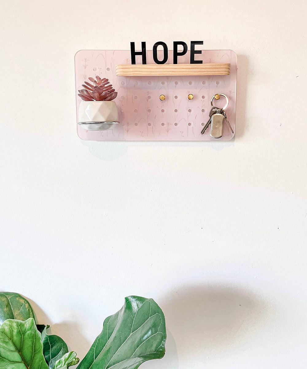 Panel acrílico rosa claro con diseño 30x17cm - Tienda Girom